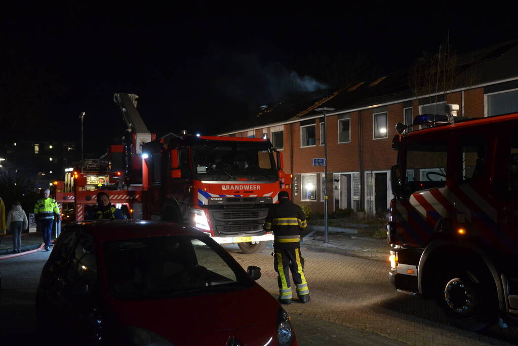 Zeer grote brand lastig onder controle te krijgen