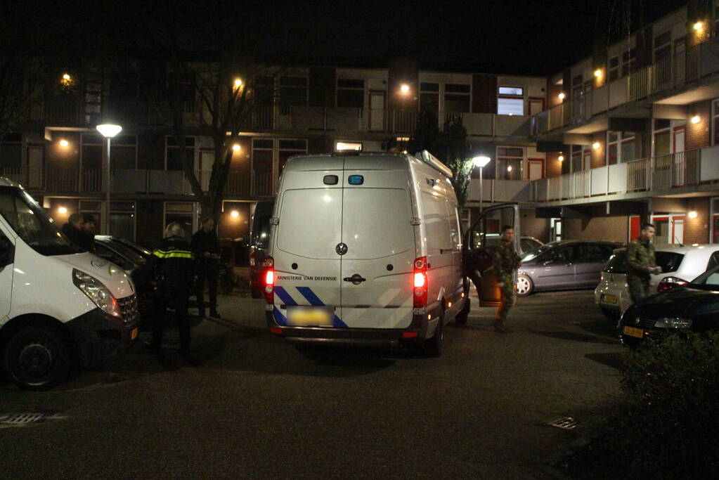 Meerdere woningen ontruimd na aantreffen explosief