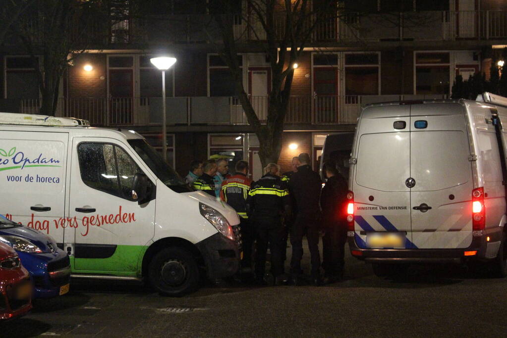 Meerdere woningen ontruimd na aantreffen explosief