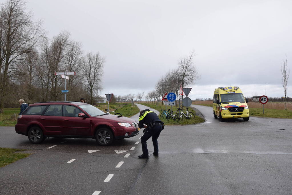 Zes wielrenners verlenen geen voorrang