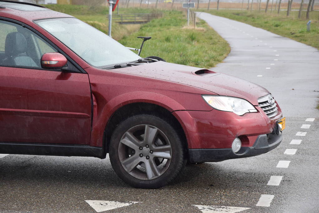 Zes wielrenners verlenen geen voorrang