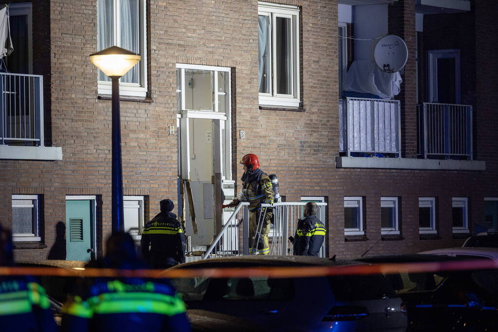Grote ravage na explosie in flatgebouw