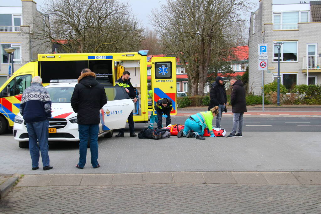 Scooterrijder gewond bij botsing met auto