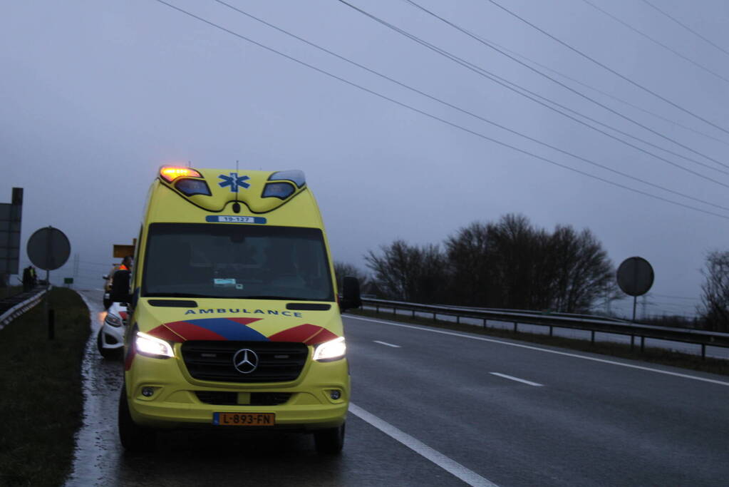 Drie voertuigen betrokken bij botsing