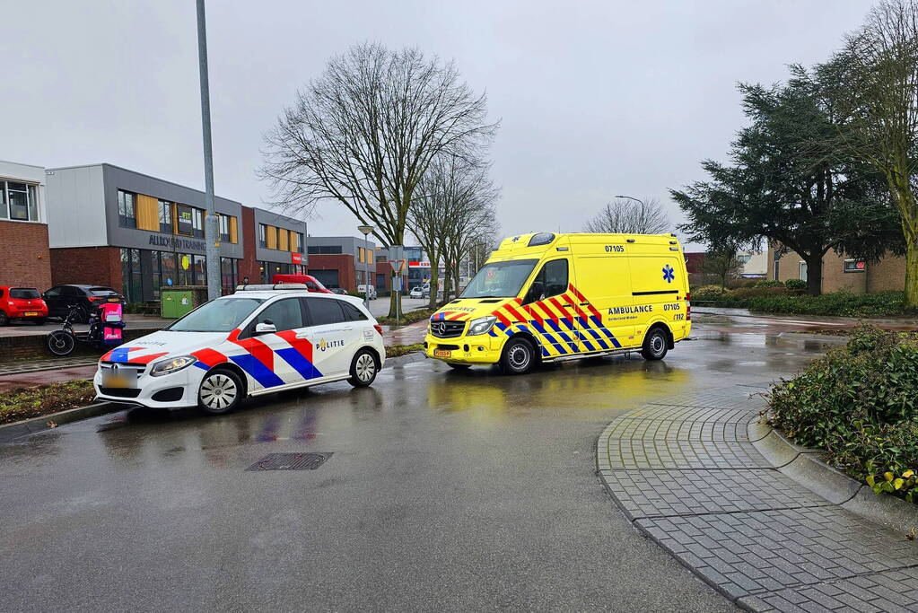 Flink bezorger aangereden door automobilist