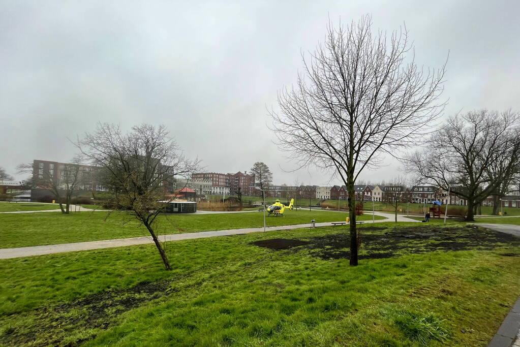 Fietser raakt ernstig gewond bij botsing met auto