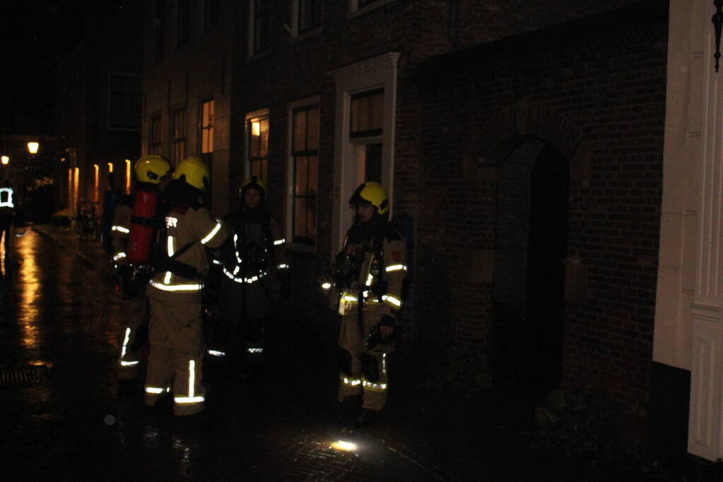 Ontruiming in centrum wegens grote woningbrand