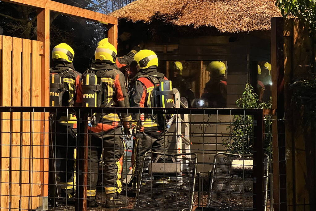 Schuur verwoest door uitslaande brand