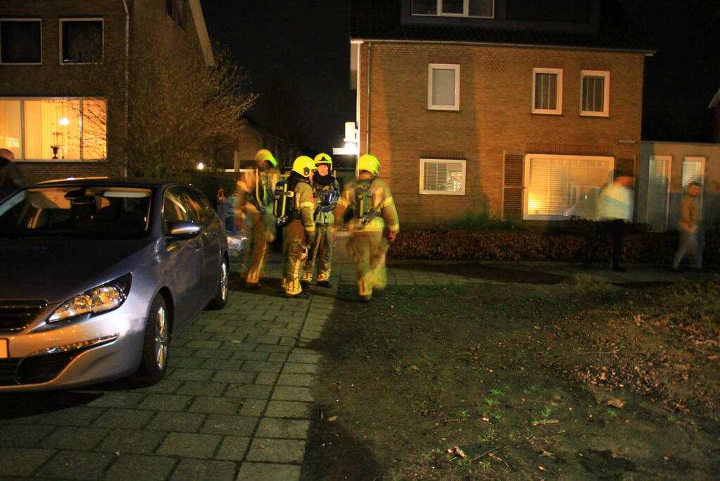 Woningbrand blijkt vuurkorf in tuin van buren