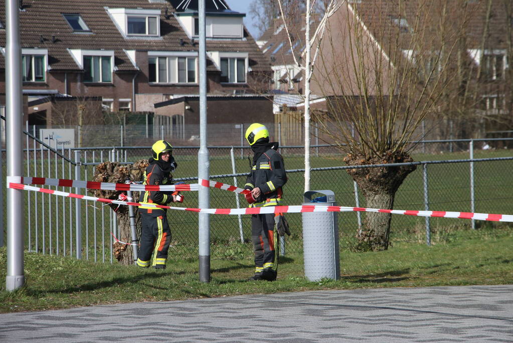 Schoolplein Fioretti College afgesloten na stormschade