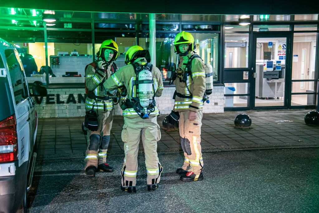 Gedetineerde sticht brand in cel van tbs-kliniek