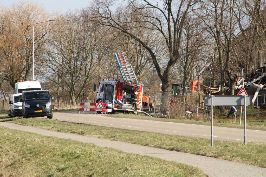 Brandweer nu echt klaar met nablussen