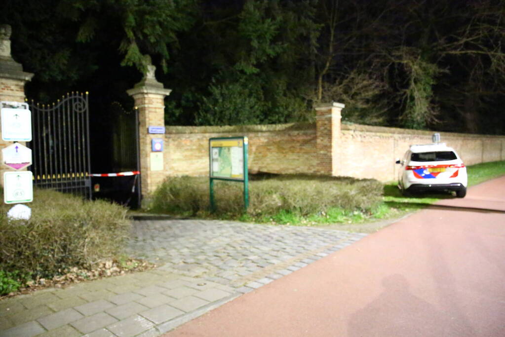 Overleden man aangetroffen in water