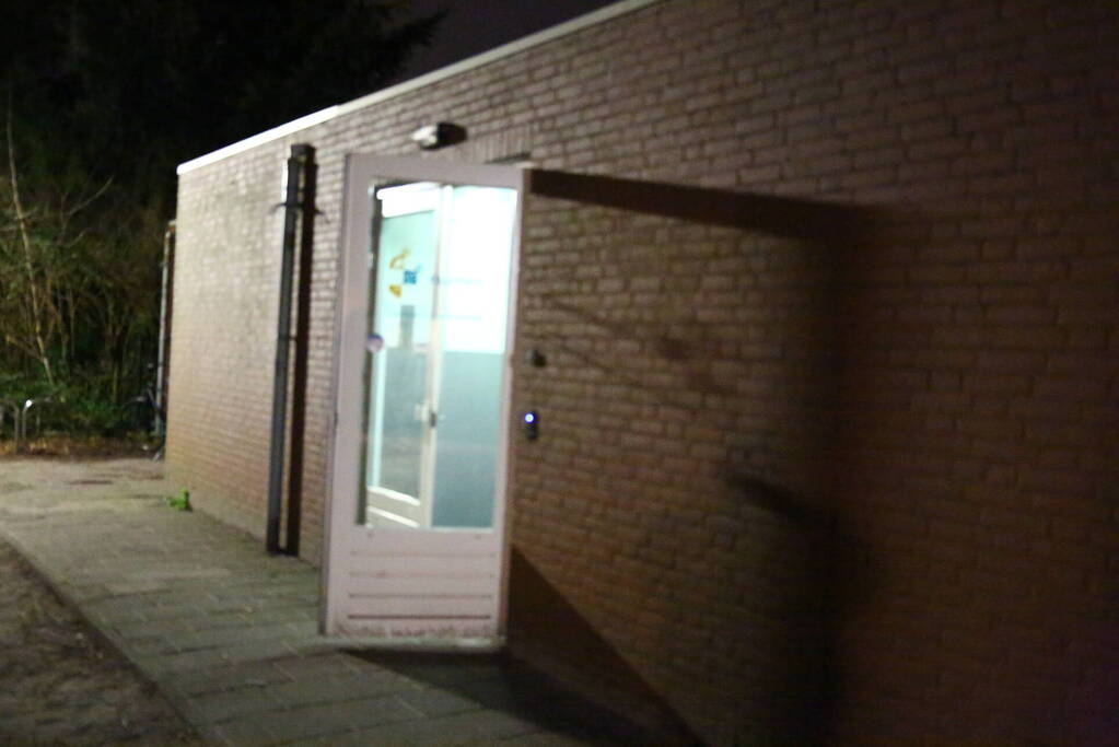 Brandweer assisteert nadat stroom uitvalt bij stemlocatie