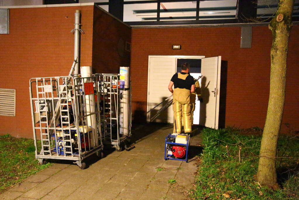 Brandweer assisteert nadat stroom uitvalt bij stemlocatie