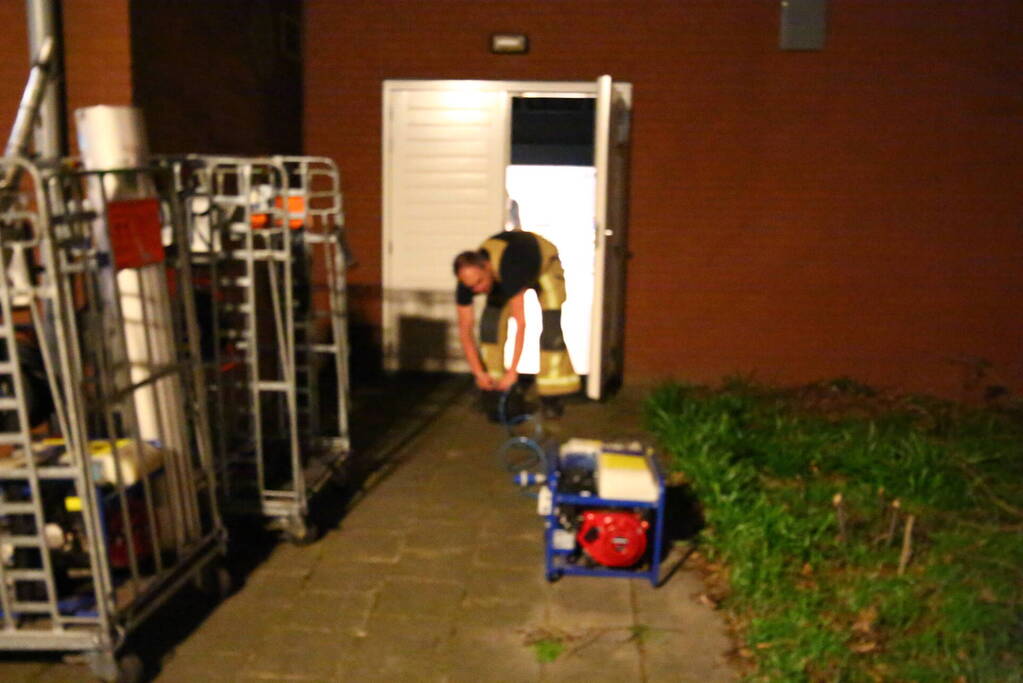 Brandweer assisteert nadat stroom uitvalt bij stemlocatie