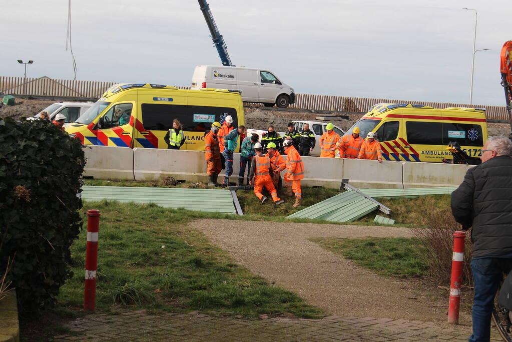 Persoon gewond bij plaatsen geluidswal