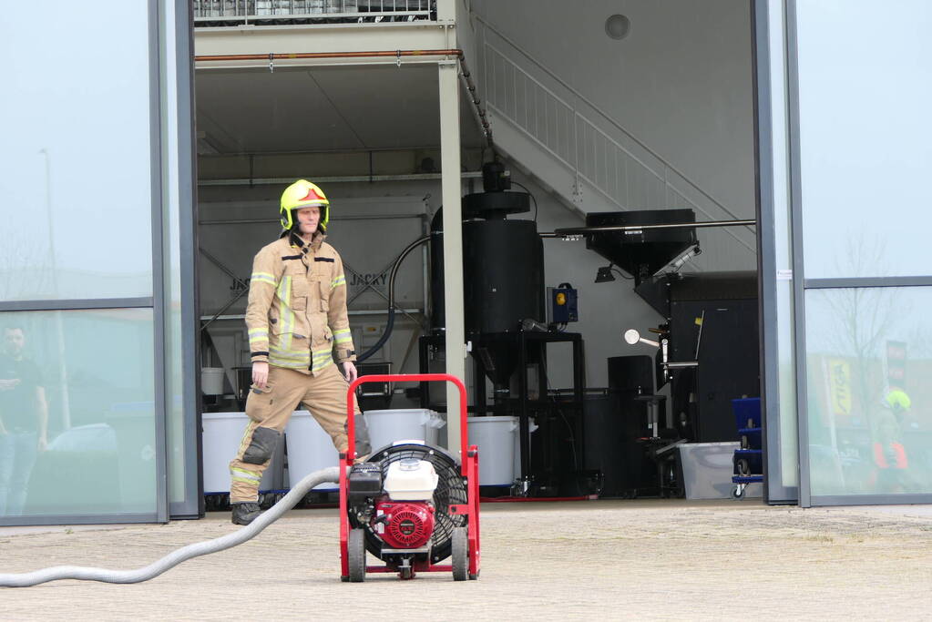 Koffiebranderij geventileerd door brandweer