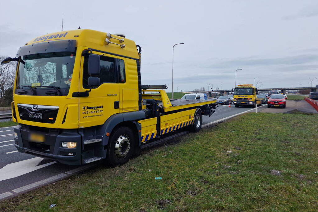 Zeven voertuigen betrokken bij kettingbotsing