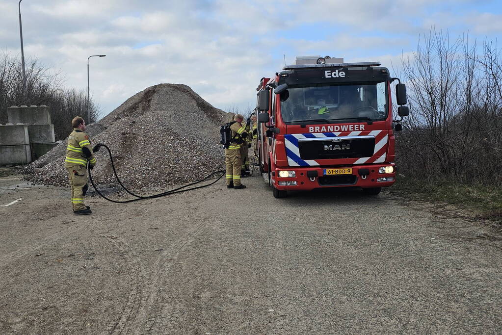 Brandstichting in bouwafval