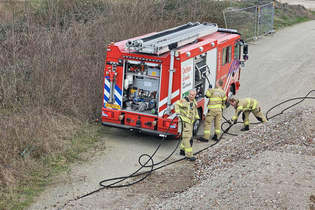 Brandstichting in bouwafval