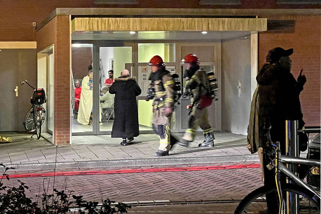 Meerdere woningen onbewoonbaar na grote brand in meterkast