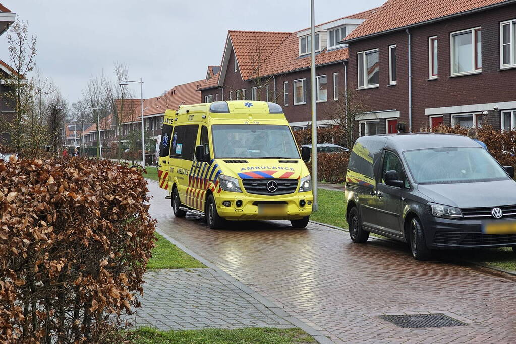 Traumahelikopter landt in de wijk Kernhem