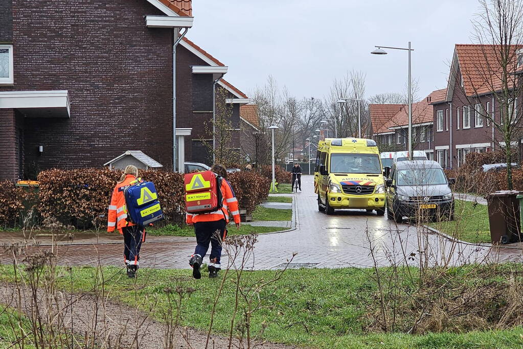 Traumahelikopter landt in de wijk Kernhem