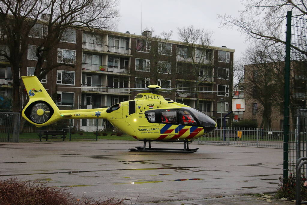 Traumahelikopter ingezet voor incident in flatwoning