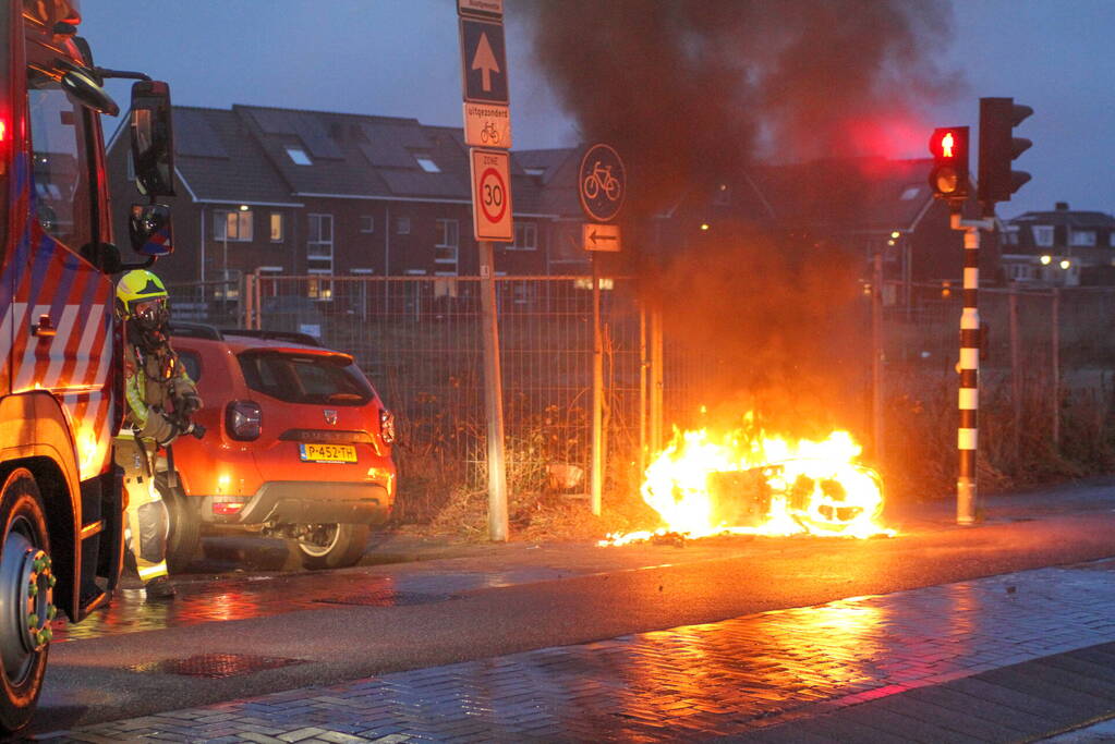 Scooter brandt volledig af