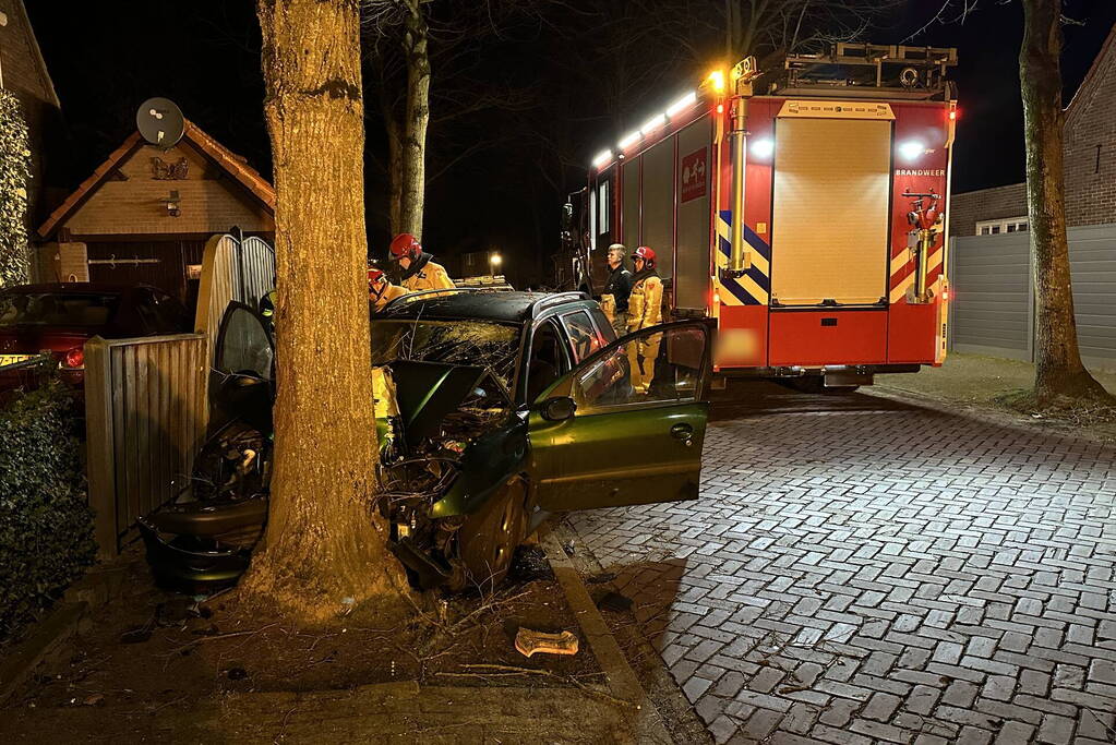 Twee zwaargewonden bij ongeval in woonwijk