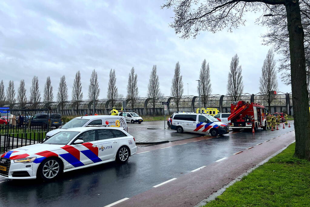 Traumahelikopter geland op grasveld