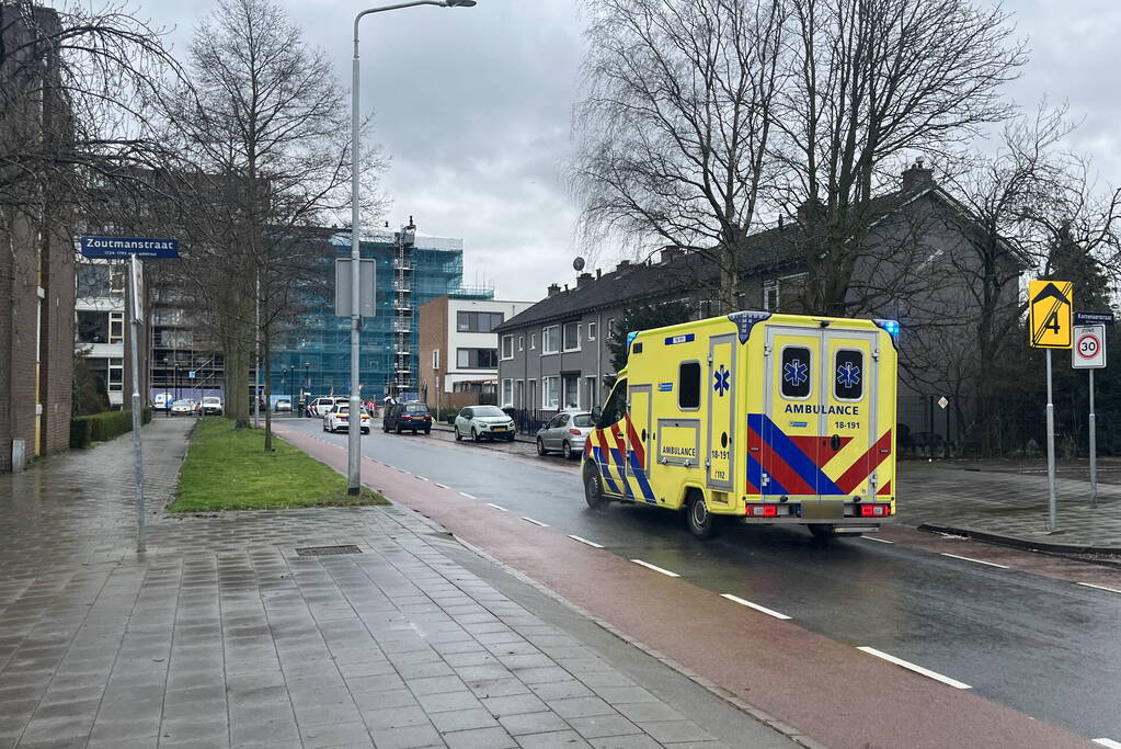 Traumahelikopter geland op grasveld