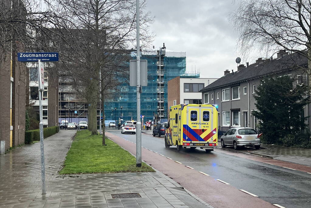 Traumahelikopter geland op grasveld