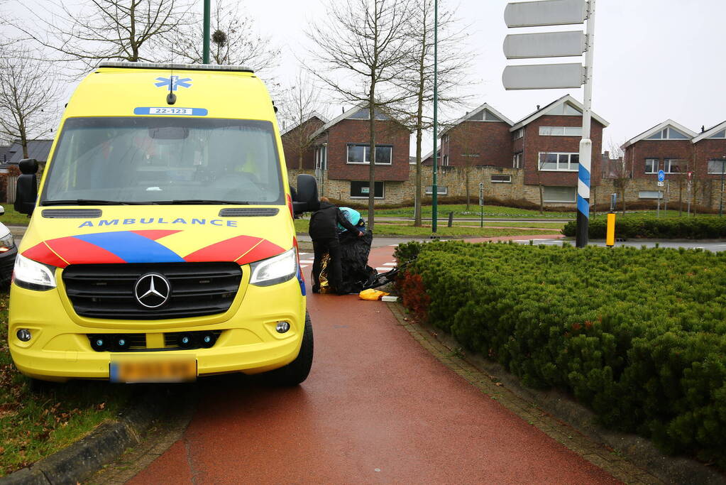 Fietser gewond bij aanrijding met auto
