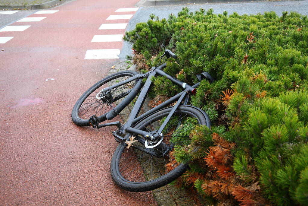 Fietser gewond bij aanrijding met auto
