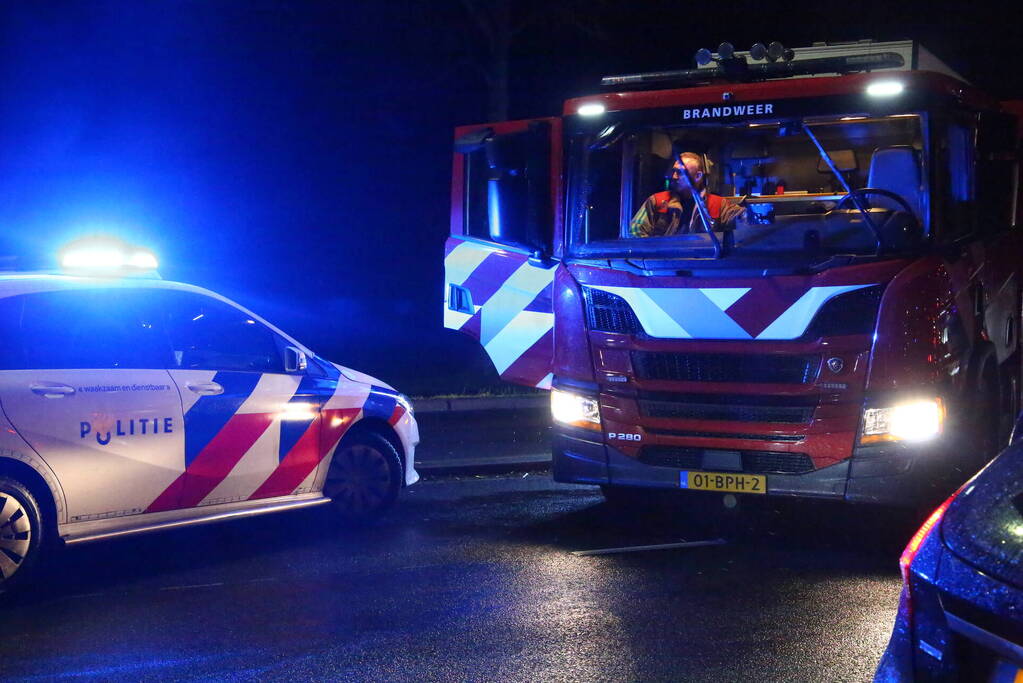 Auto verwoest door brand