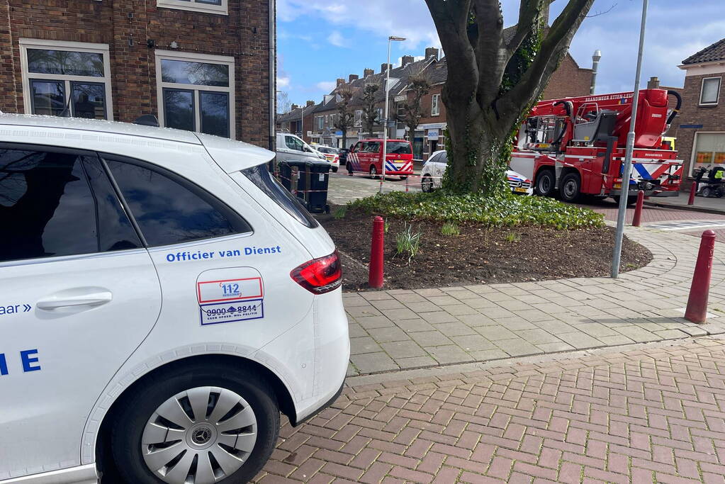 Straat afgezet vanwege brand