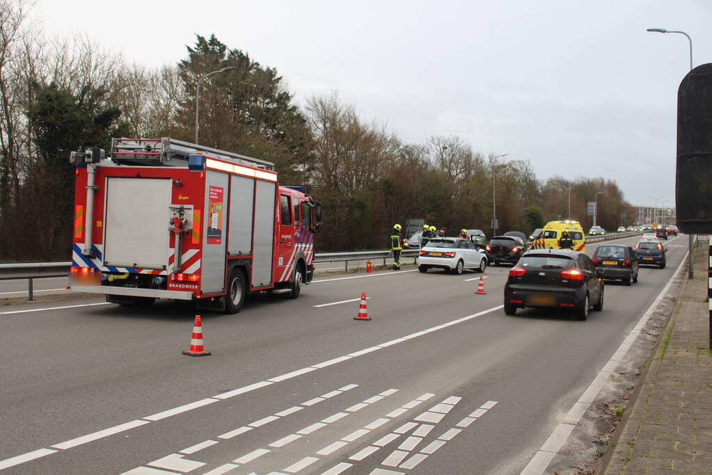 Veel schade bij kop-staartbotsing