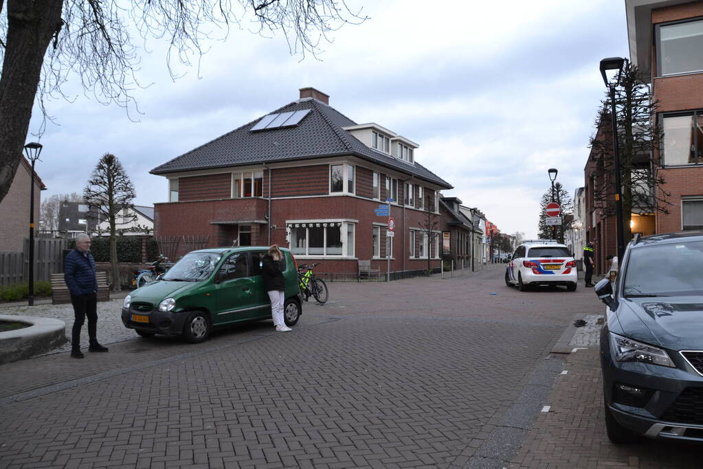 Scooterrijder gewond bij botsing met auto