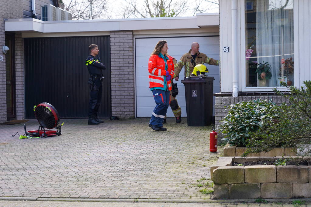 Bewoner ademt rook in bij brand in meterkast