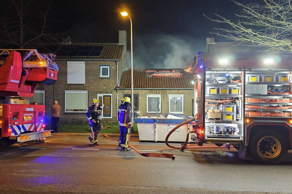 Veel schade bij brand in woning