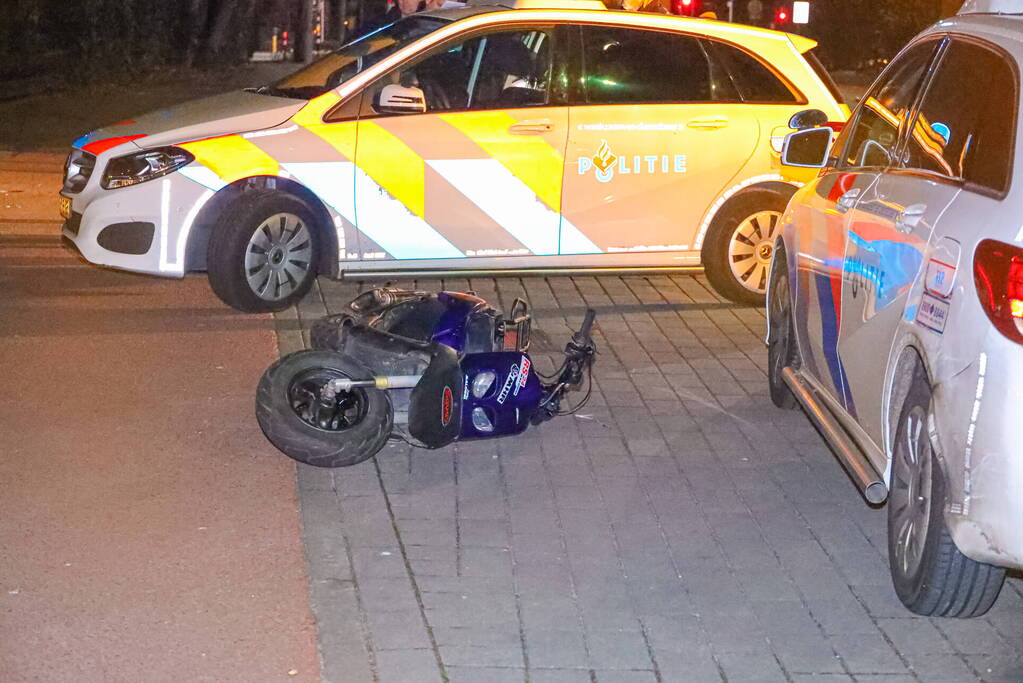 Politieachtervolging eindigt na botsing