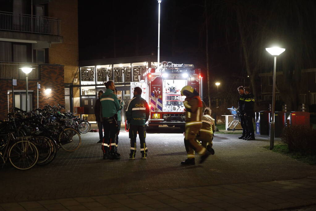 Brand in flatgebouw snel onder controle
