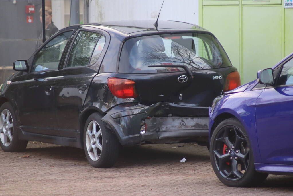 Flinke schade bij kop-staartbotsing