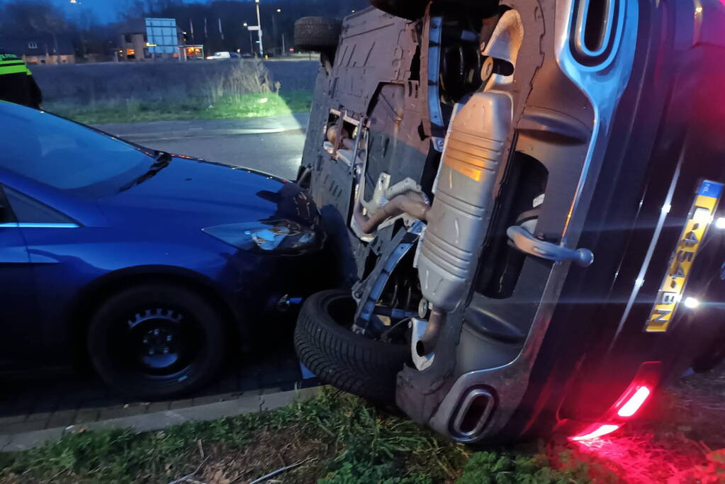 Drie kinderen betrokken bij ongeval op parkeerplaats, bestuurder onder invloed