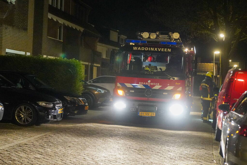 Sterke benzinelucht in riool