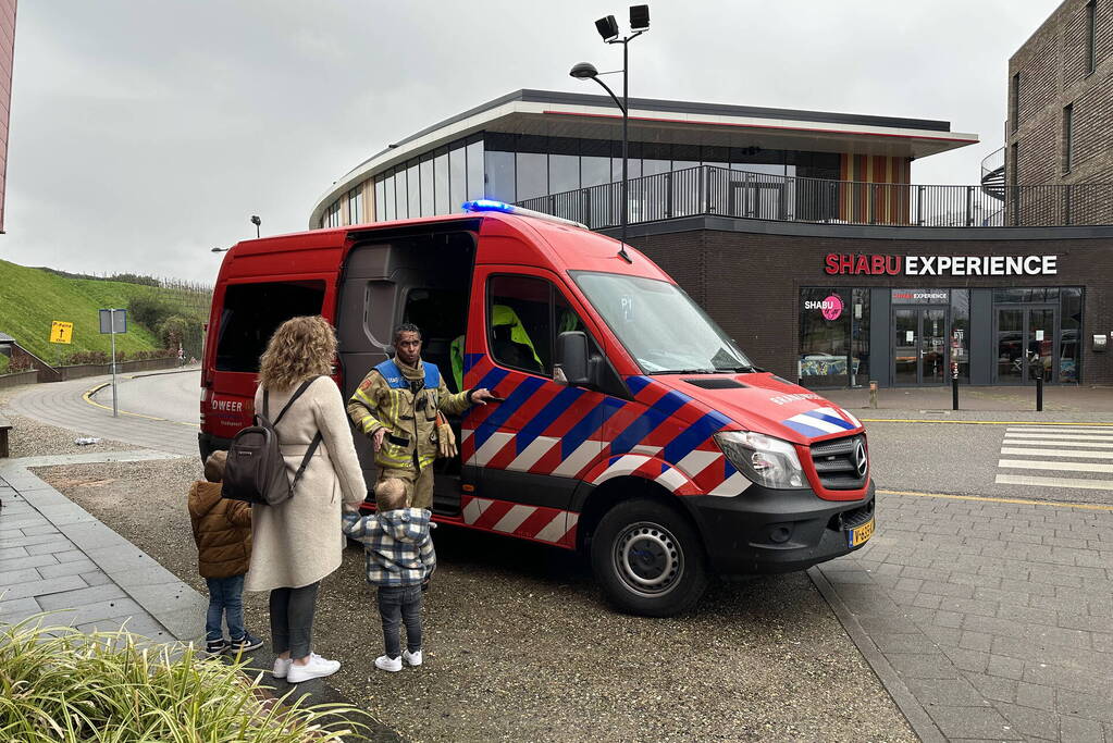 Brandweerthema bij kleuterbioscoop