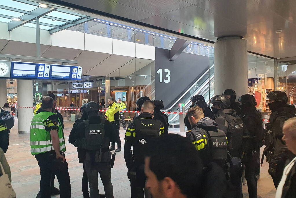 Massale inzet politie vanwege mogelijk vuurwapen