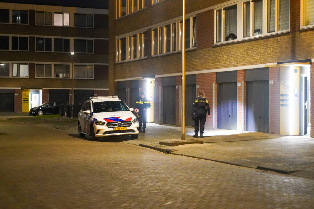 Flatwoning meerdere malen beschoten